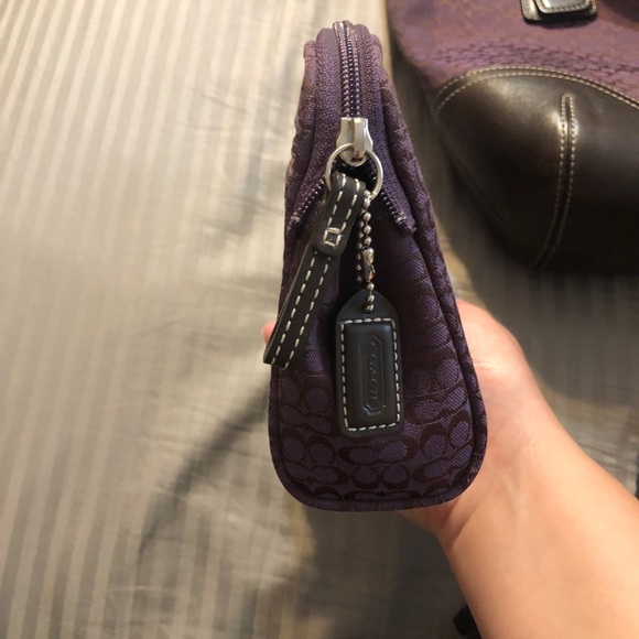 Coach cosmetics bag - Picture 4 of 6